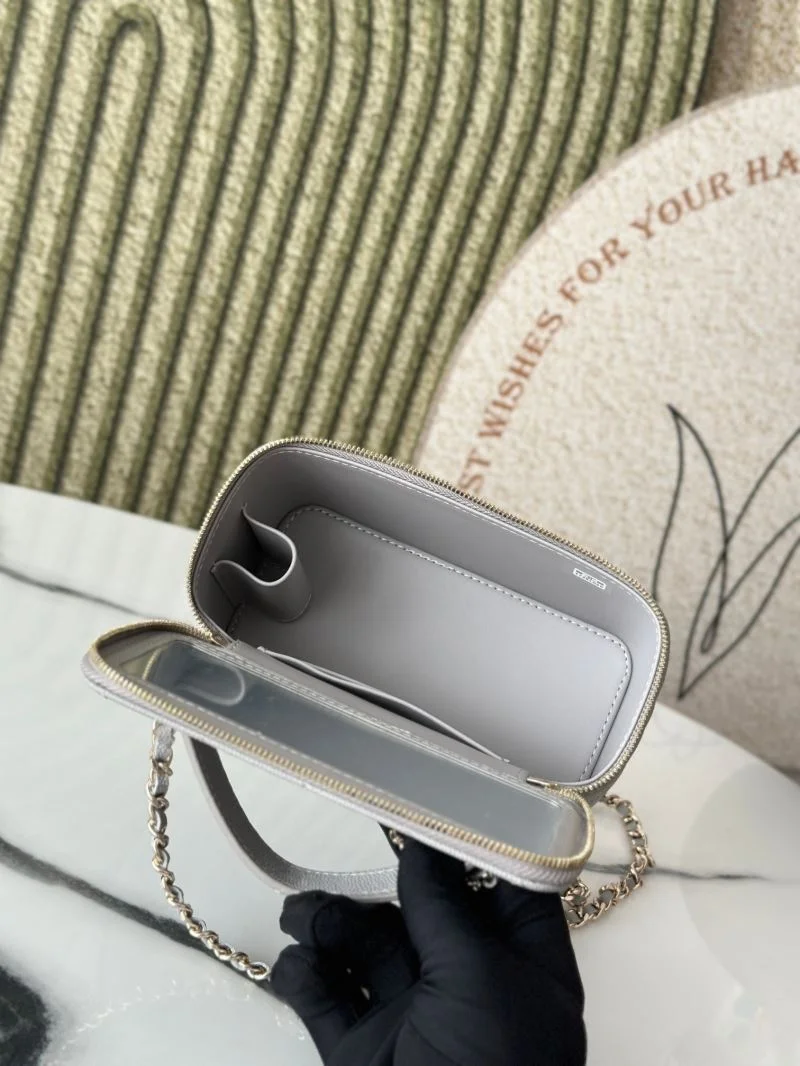 Chanel Cosmetic Bags EasyCare 53394