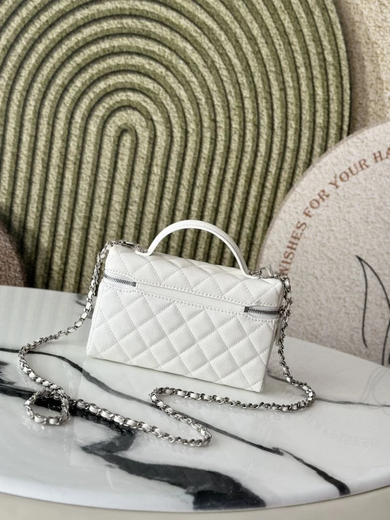 DailyWear Chanel Cosmetic Bags 53311