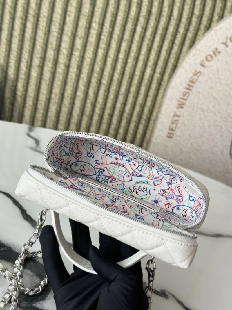 DailyWear Chanel Cosmetic Bags 53311