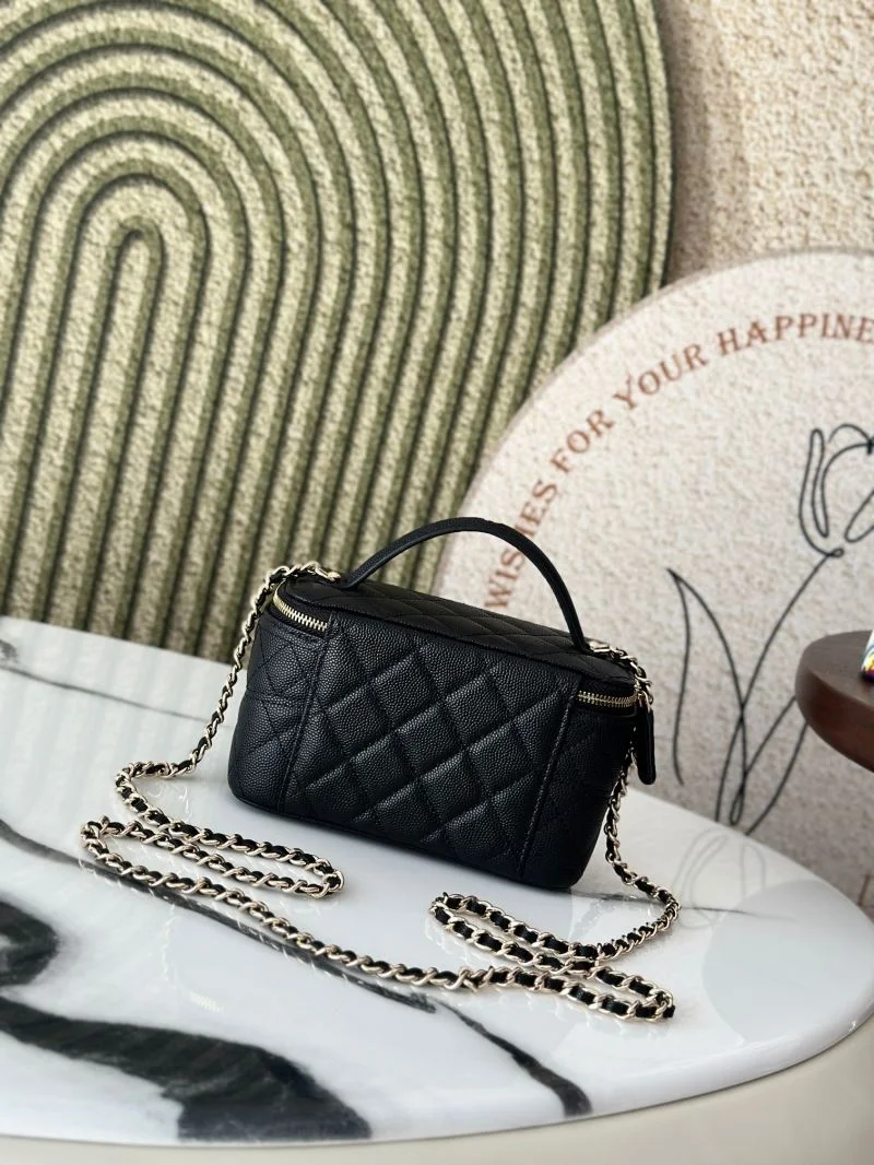 FashionForward Chanel Cosmetic Bags 53313