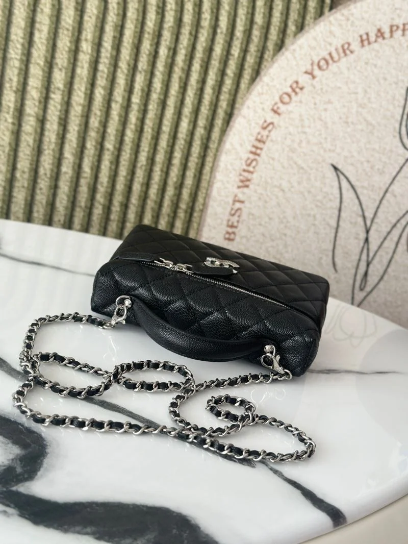 Chanel Cosmetic Bags Trendsetting 53304