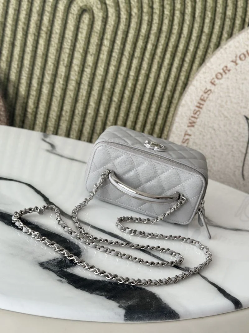Chanel Cosmetic Bags StreetReady 53320