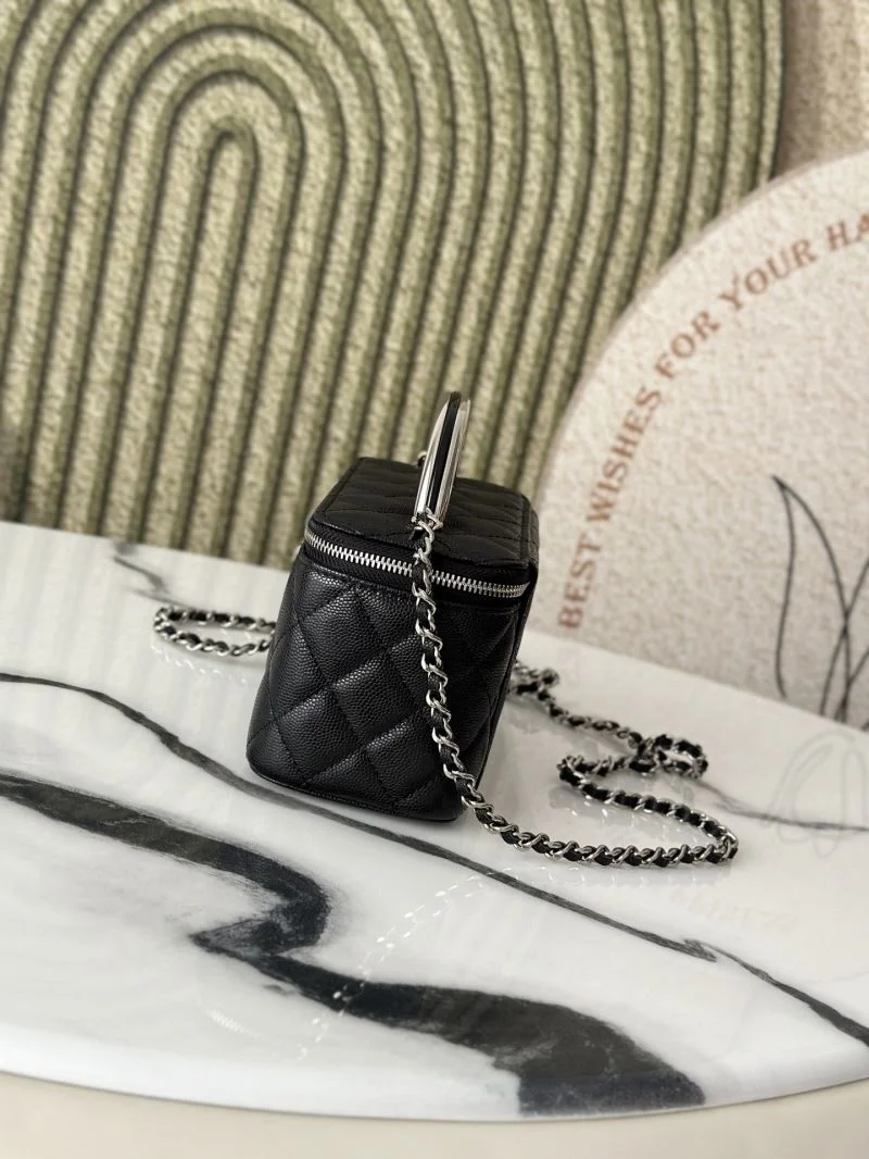 Chanel Cosmetic Bags WeatherProof 53388