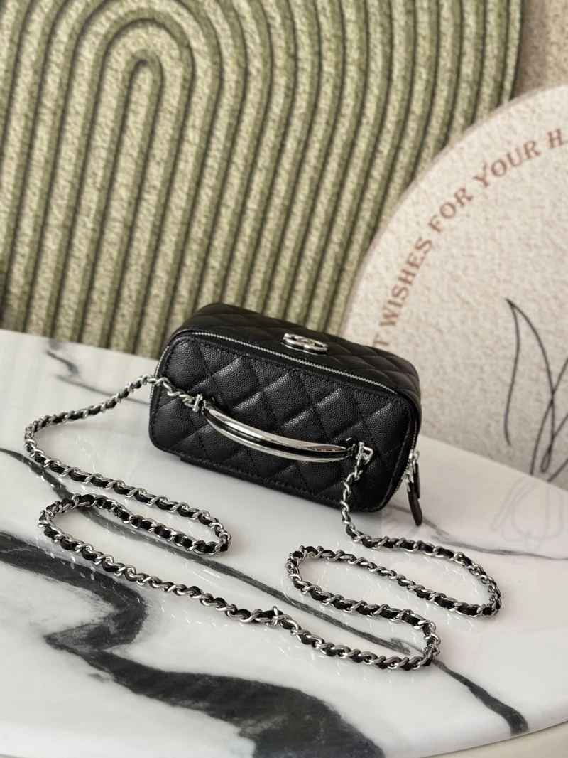 Chanel Cosmetic Bags WeatherProof 53388