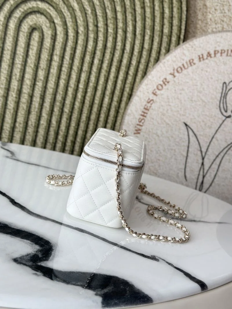 EasyMatch Chanel Cosmetic Bags 53338