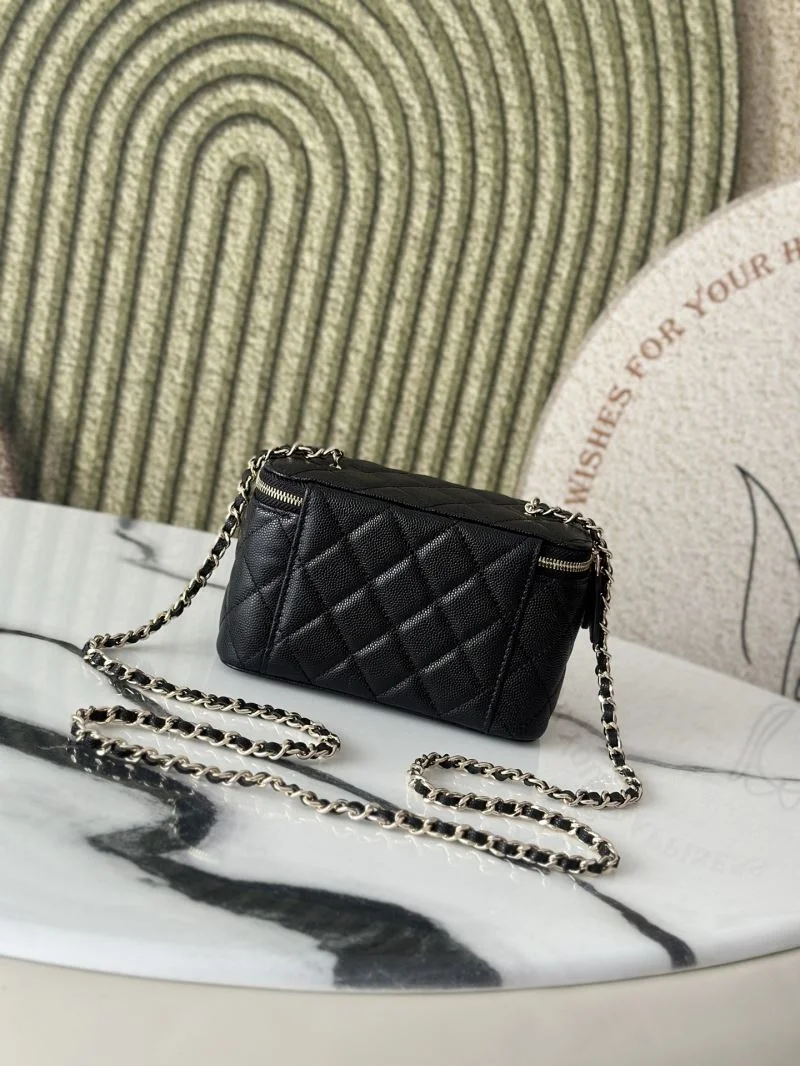 Chanel Cosmetic Bags Sleek 53296