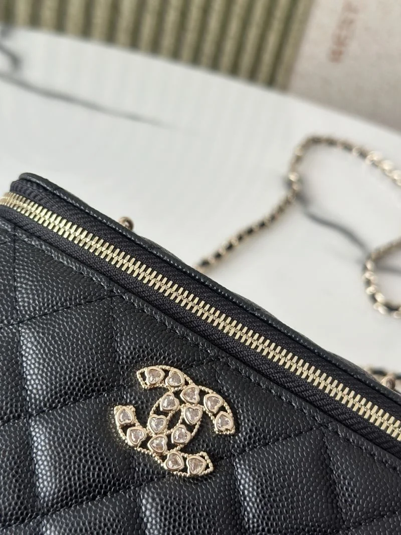 Chanel Cosmetic Bags Sleek 53296