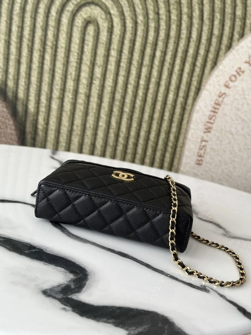 GoodFit Chanel Cosmetic Bags 53295
