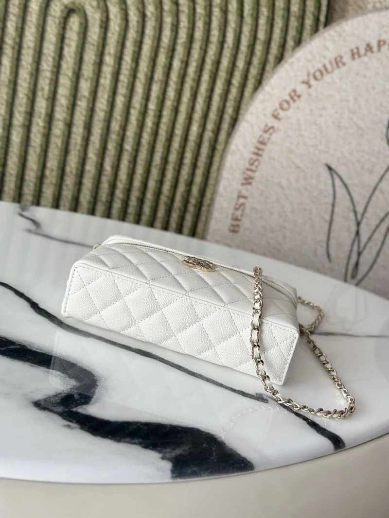 FreshLook Chanel Cosmetic Bags 53293