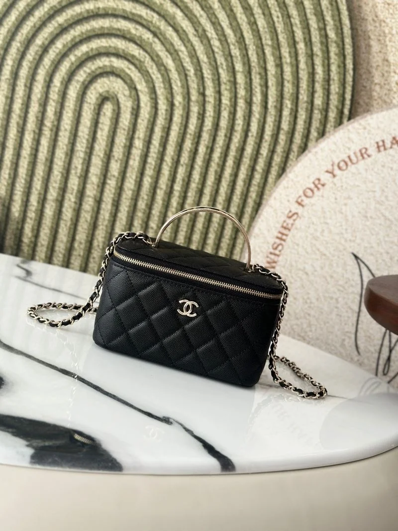 Chanel Cosmetic Bags Chic 53291