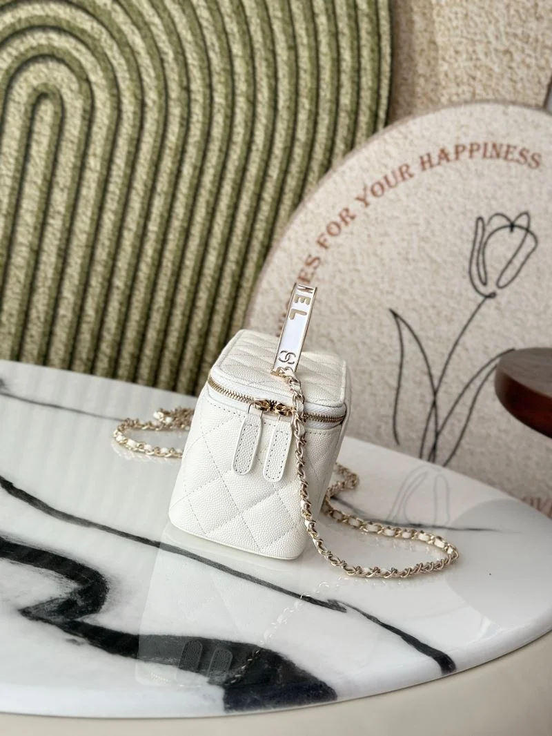 Chanel Cosmetic Bags Durable 53281