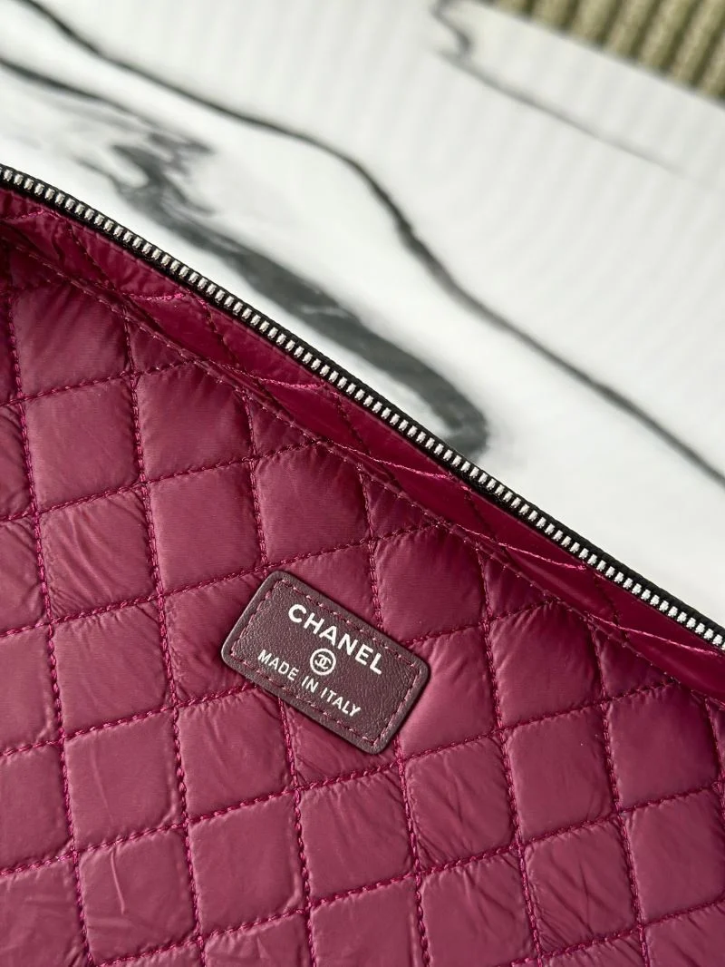 Original Chanel Cosmetic Bags 53283