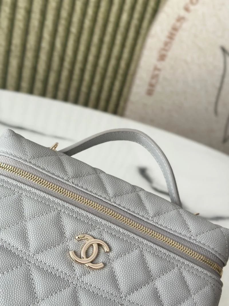 Original Chanel Cosmetic Bags 53279
