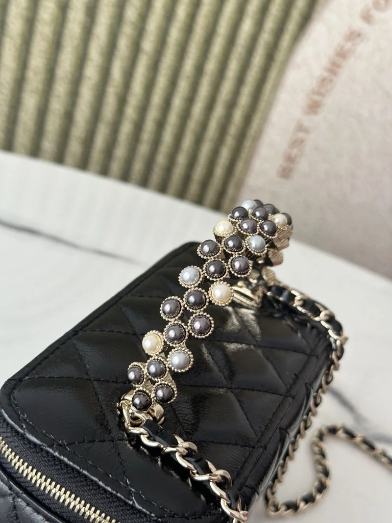 Chanel Cosmetic Bags Versatile 53277