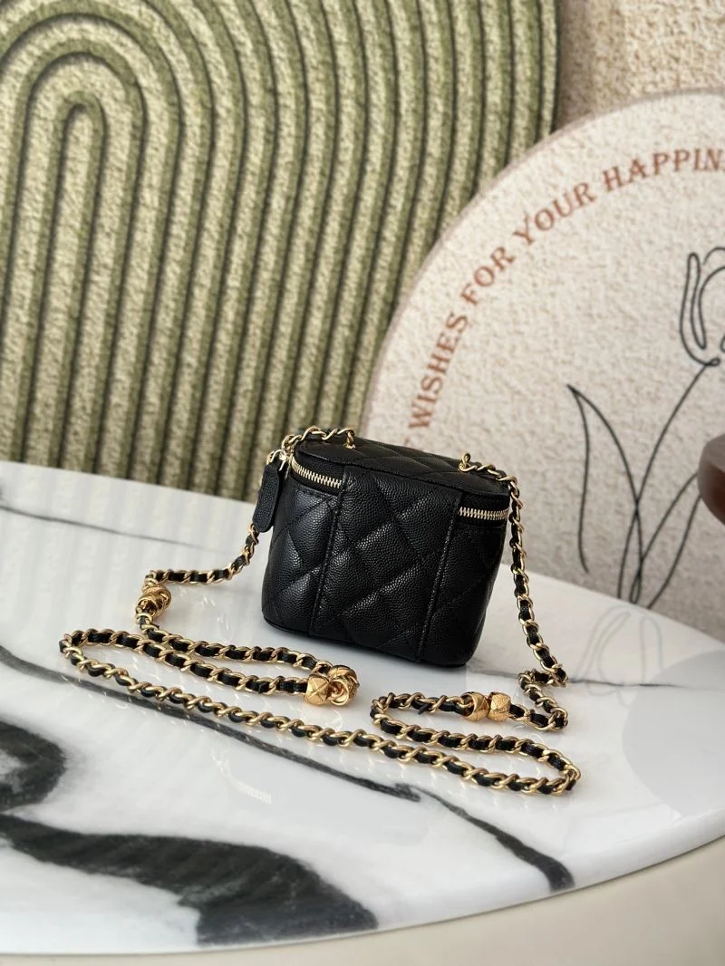 Chanel Cosmetic Bags WeatherProof 53316