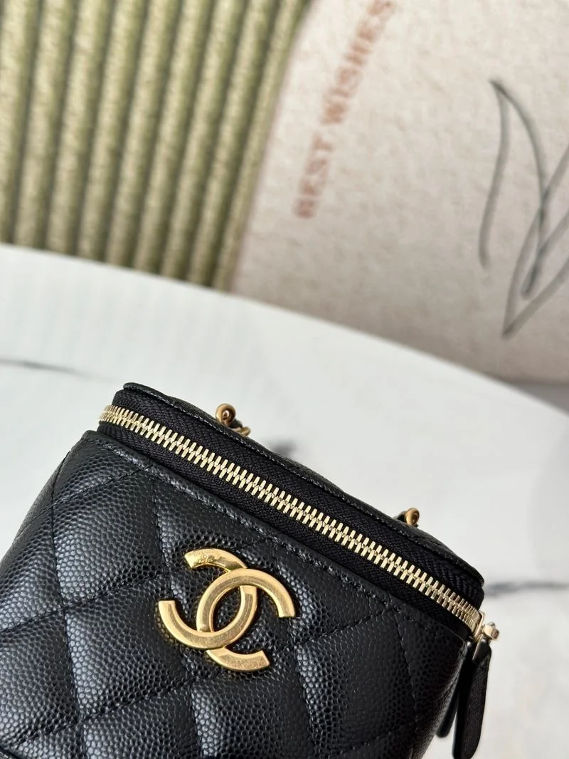 Chanel Cosmetic Bags WeatherProof 53316
