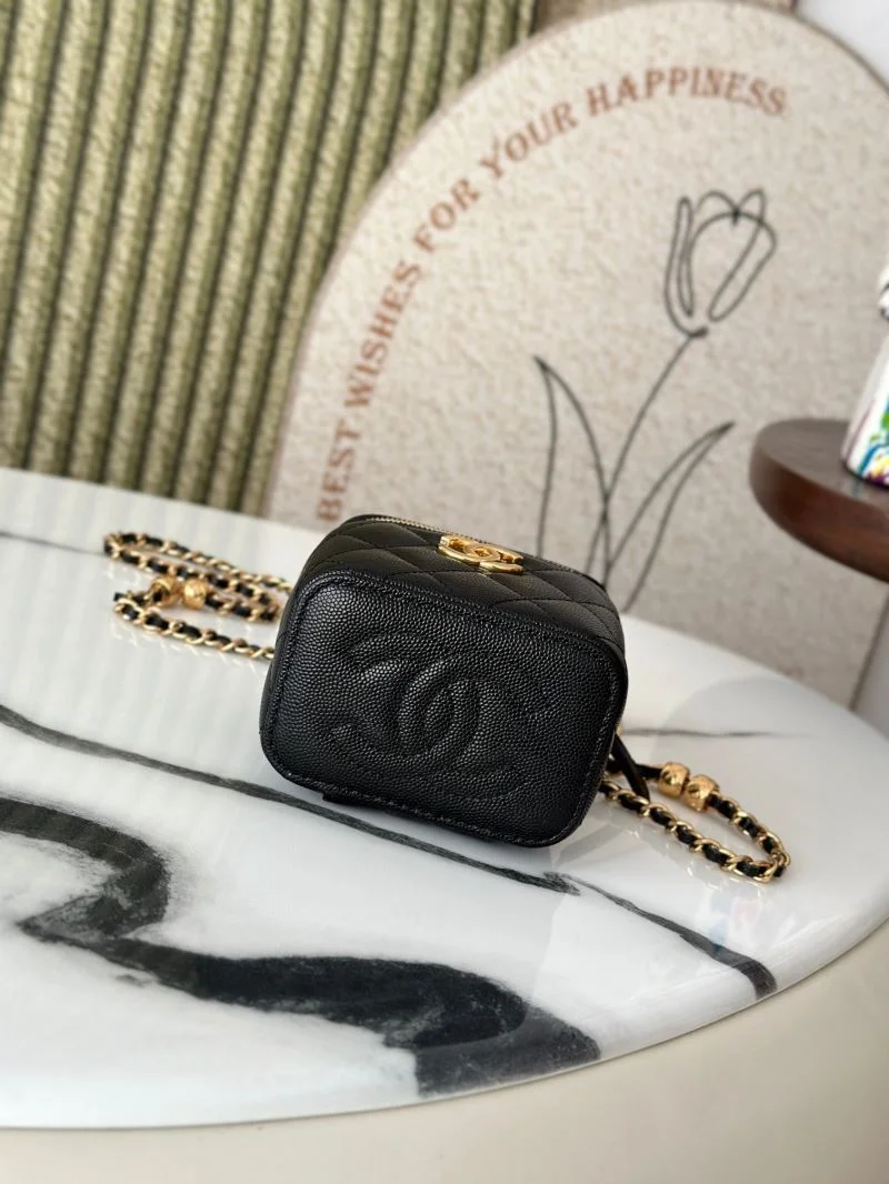 Chanel Cosmetic Bags WeatherProof 53316