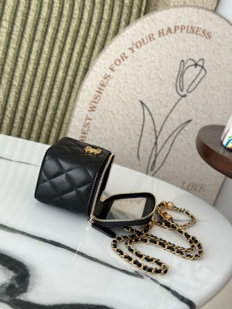 Chanel Cosmetic Bags WeatherProof 53316