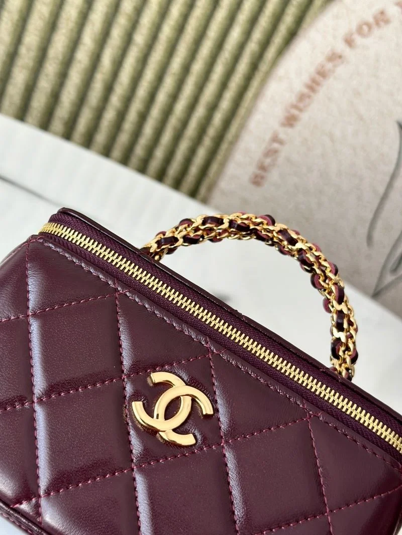 Chanel Cosmetic Bags Resilient 53278