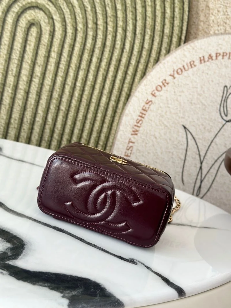 Chanel Cosmetic Bags Resilient 53278