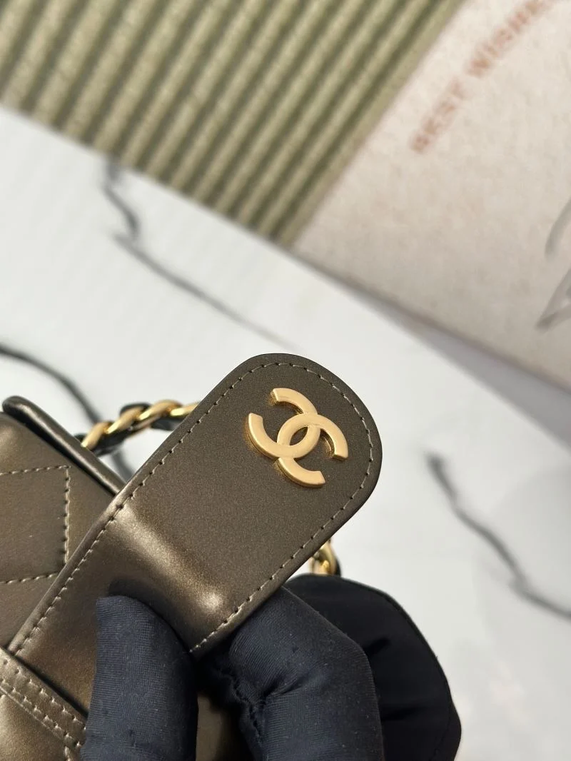 Chanel Cosmetic Bags Attractive 53272