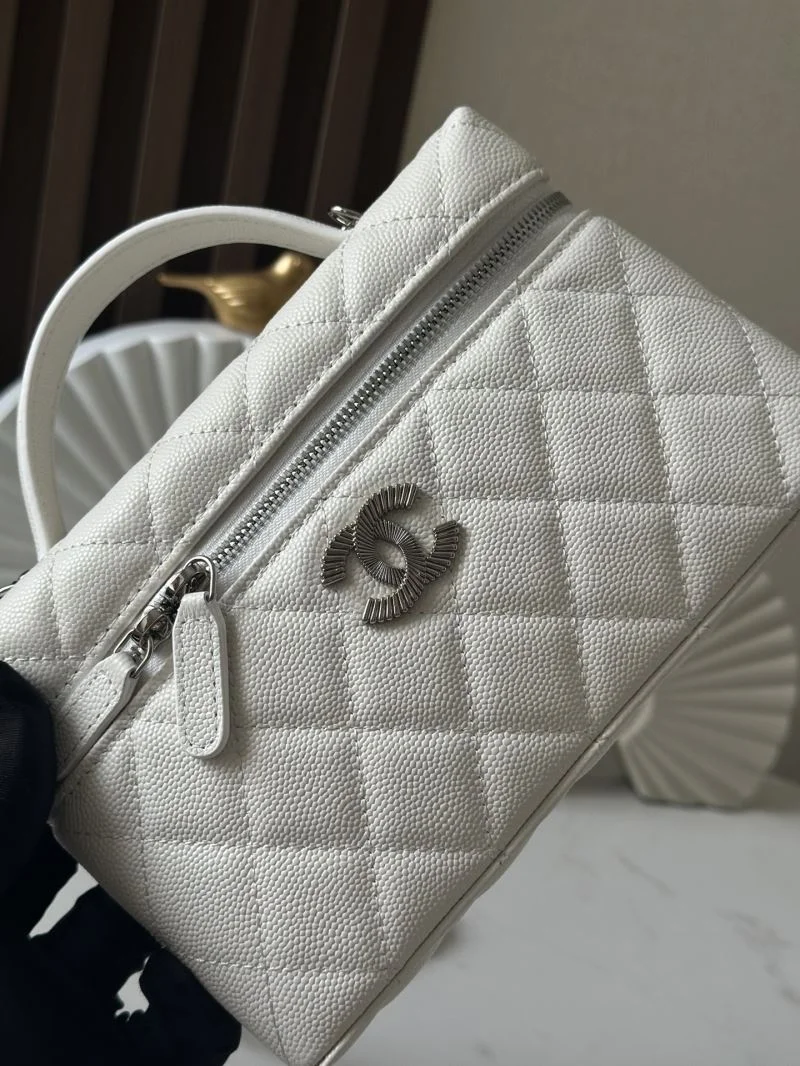 Chanel Cosmetic Bags TravelReady 53271