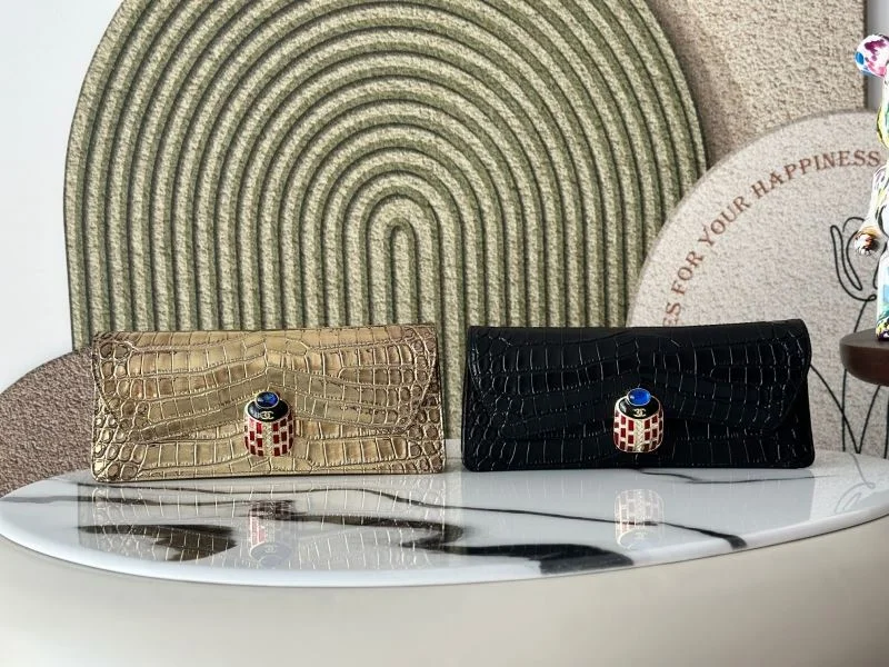 Chanel Cosmetic Bags ZipUp 53270