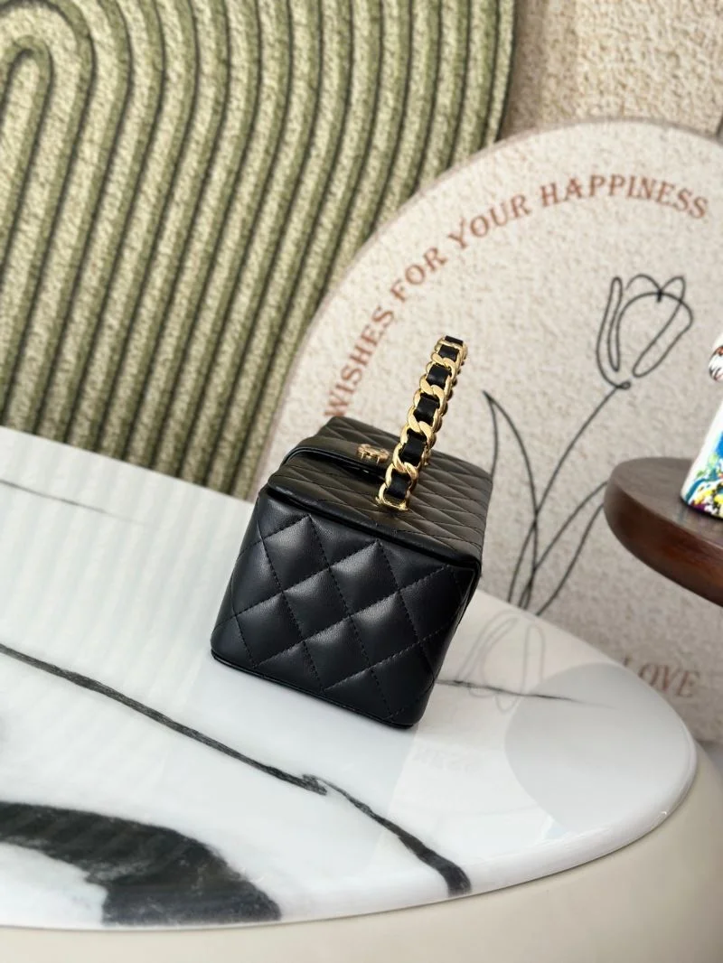 ModernLook Chanel Cosmetic Bags 53306