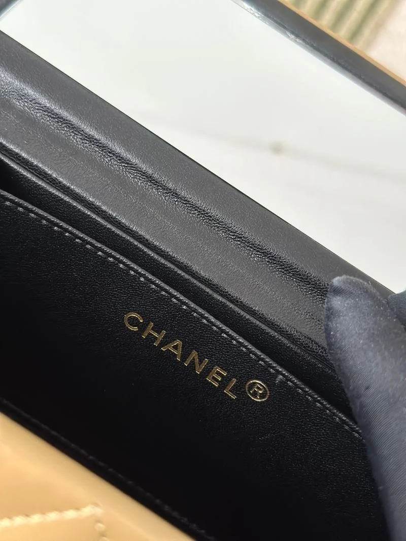 FlexibleFit Chanel Cosmetic Bags 53267
