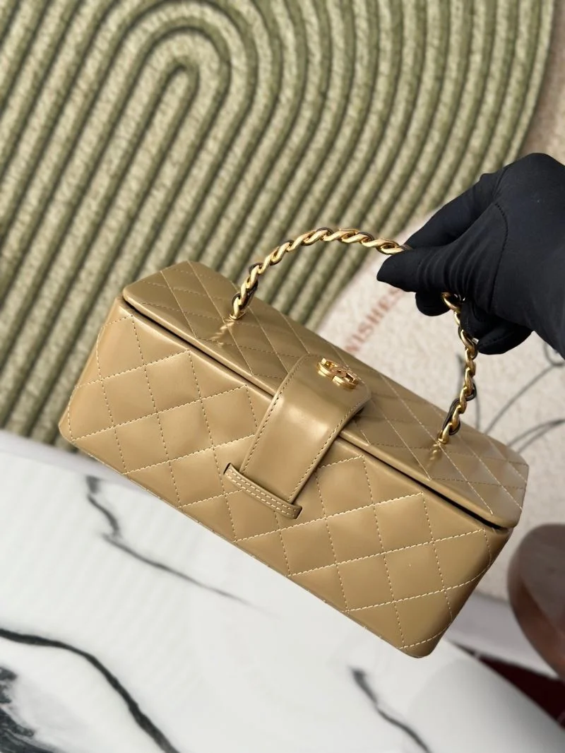 FlexibleFit Chanel Cosmetic Bags 53267
