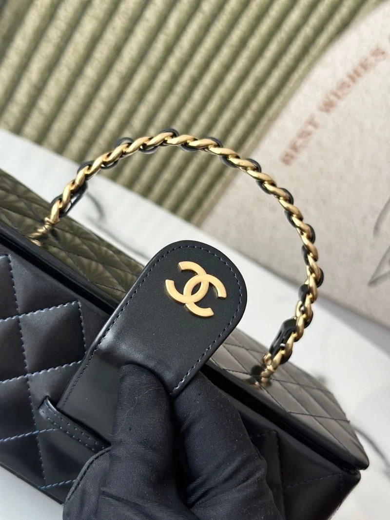 Chanel Cosmetic Bags Sustainable 53300