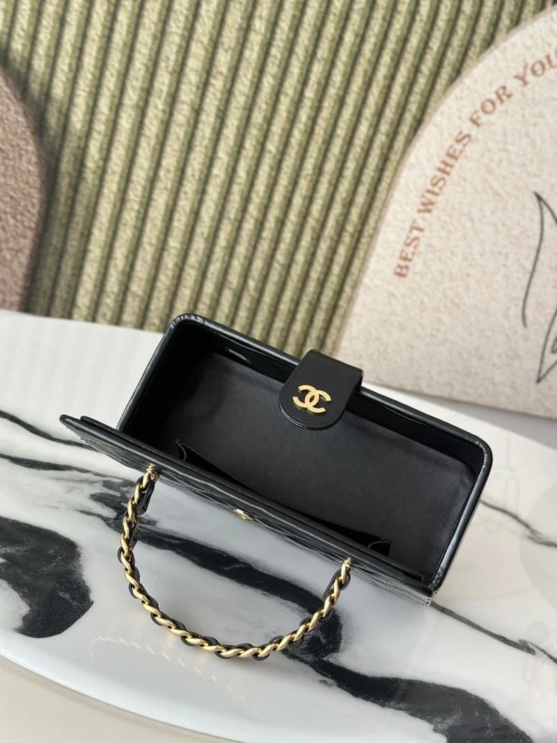Chanel Cosmetic Bags Sustainable 53300