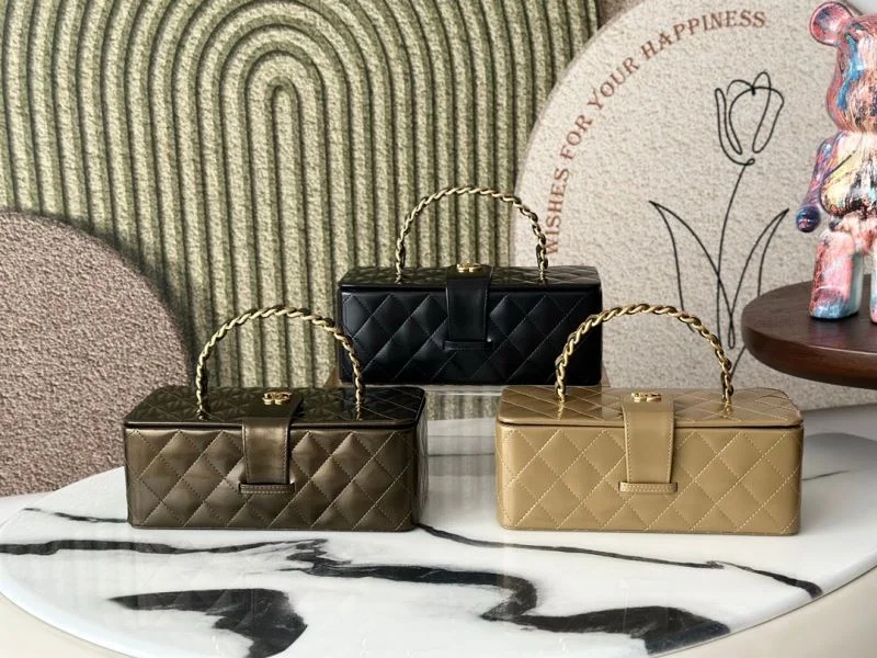 Chanel Cosmetic Bags Sustainable 53300