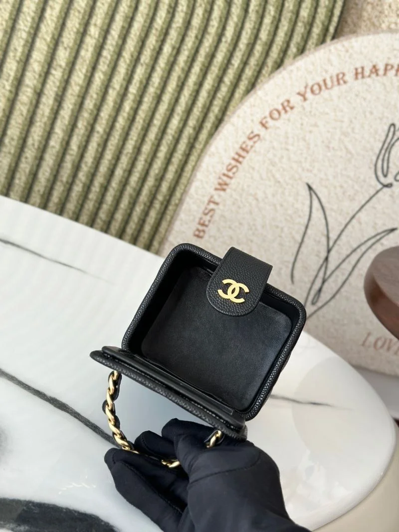 FlexibleFit Chanel Cosmetic Bags 53268