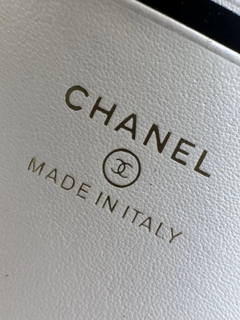 Chanel Cosmetic Bags EyeCatching 53298
