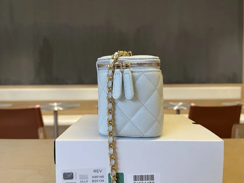 FreshLook Chanel Cosmetic Bags 53263