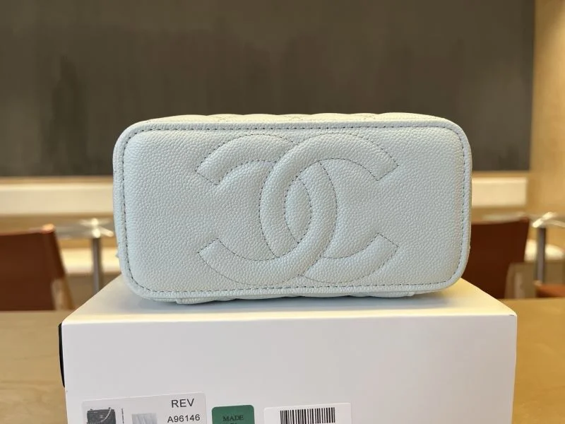 FreshLook Chanel Cosmetic Bags 53263