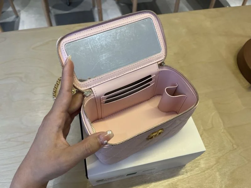 Sustainable Chanel Cosmetic Bags 53264