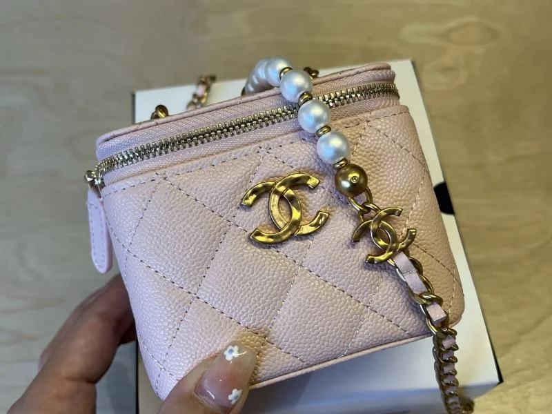 Compact Chanel Cosmetic Bags 53265