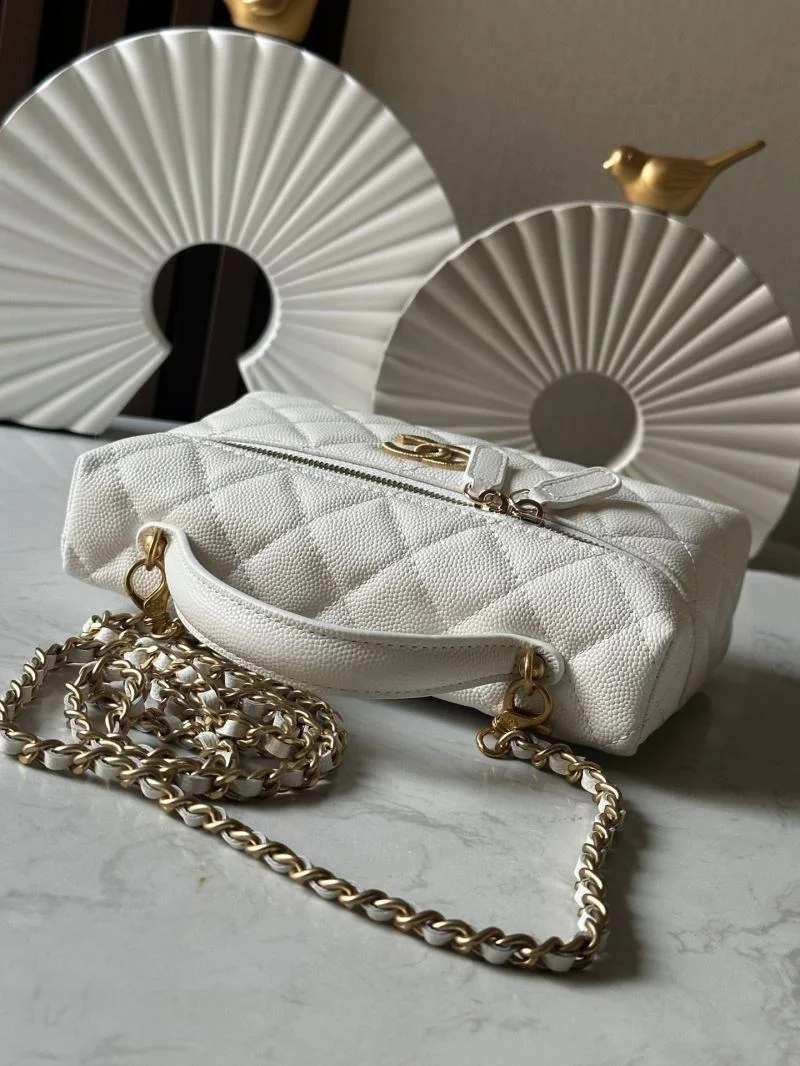 UrbanChic Chanel Cosmetic Bags 53259