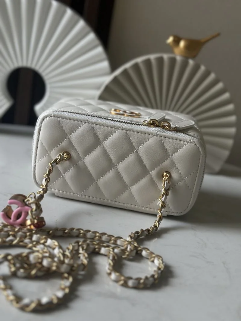 Chanel Cosmetic Bags SoftTouch 53254