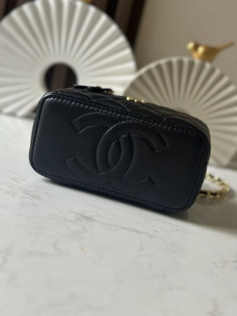 Chanel Cosmetic Bags AllSeason 53246
