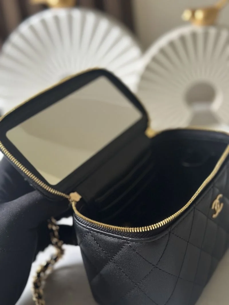 Chanel Cosmetic Bags AllSeason 53246