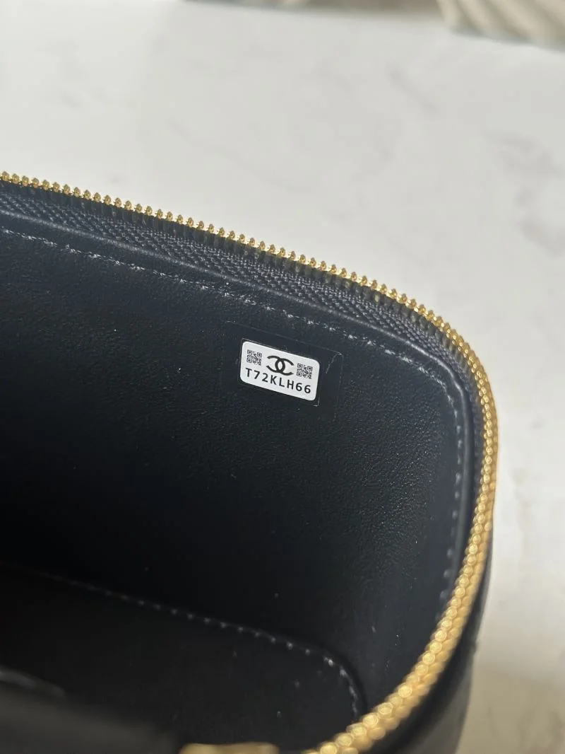Chanel Cosmetic Bags AllSeason 53246