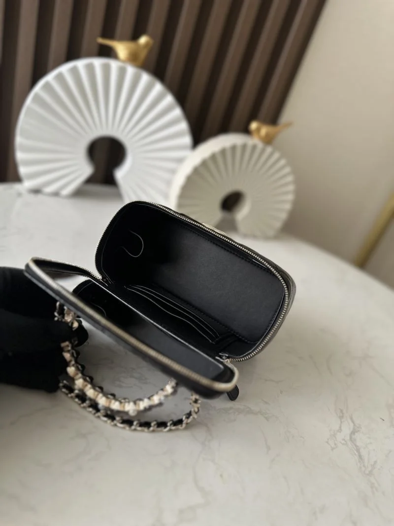 Casual Chanel Cosmetic Bags 53245