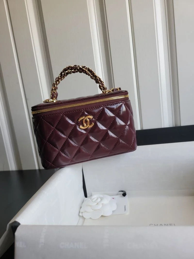 FashionForward Chanel Cosmetic Bags 55125