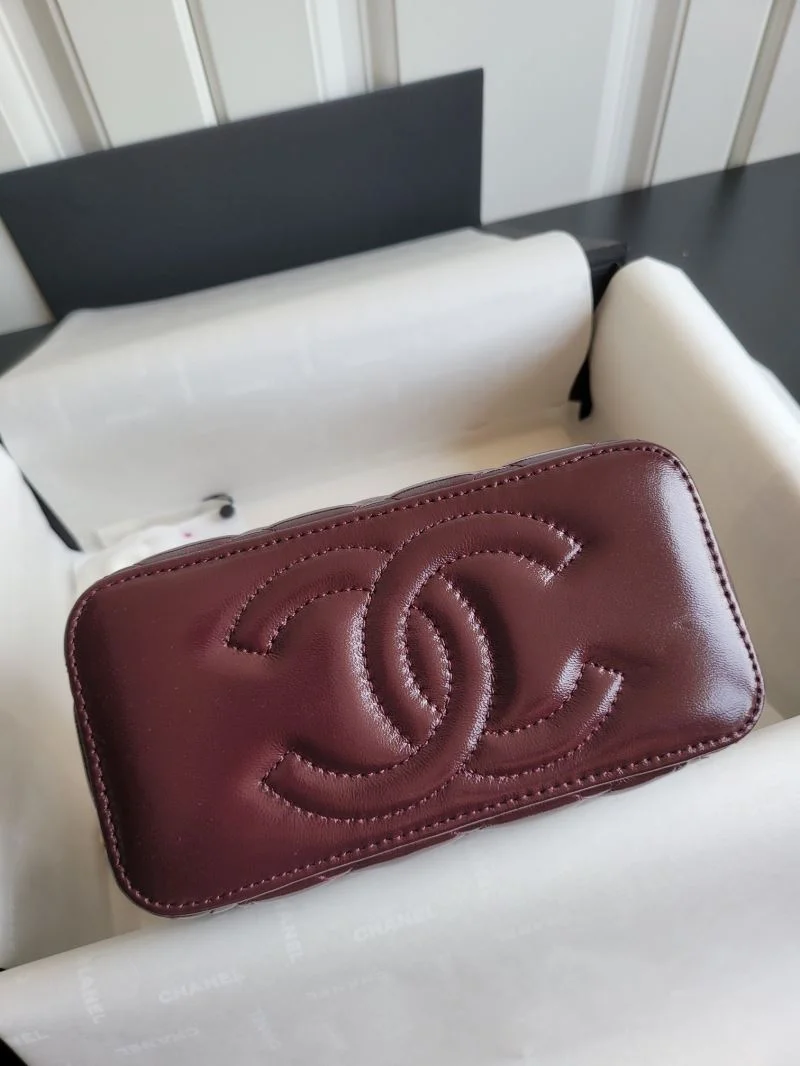 FashionForward Chanel Cosmetic Bags 55125