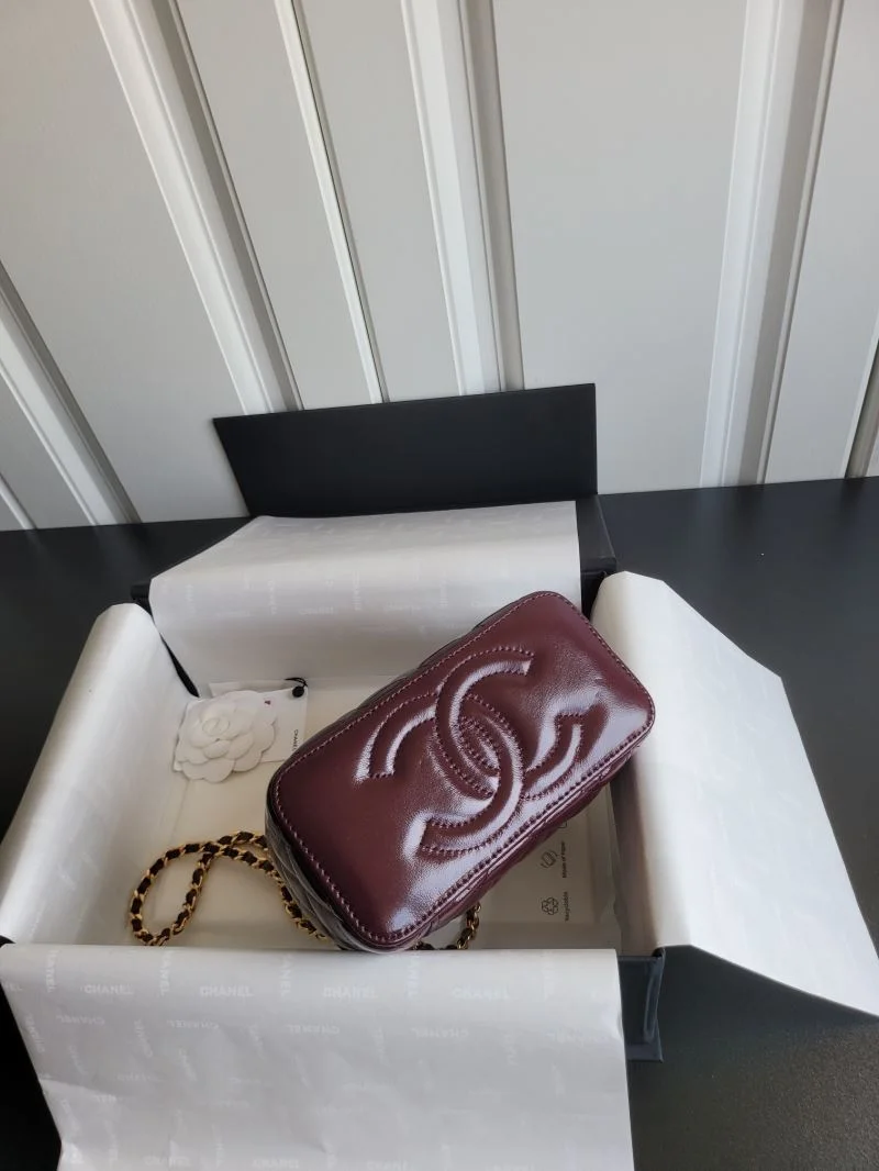 FashionForward Chanel Cosmetic Bags 55125