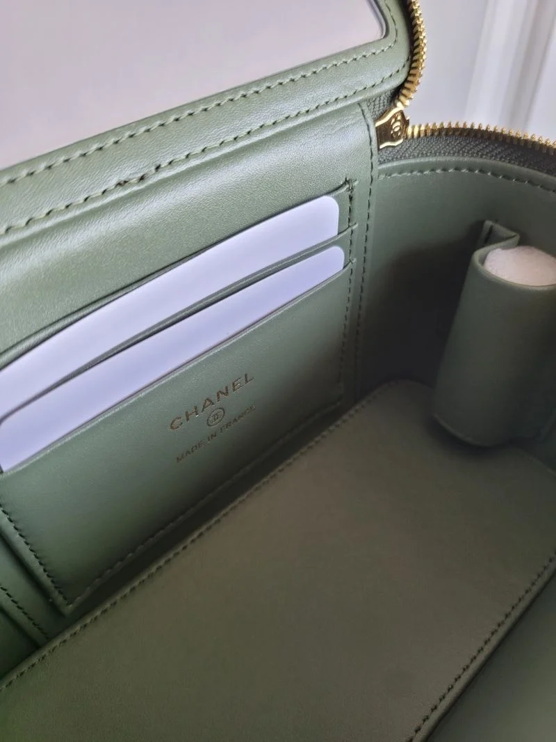 Chanel Cosmetic Bags Lightweight 55130