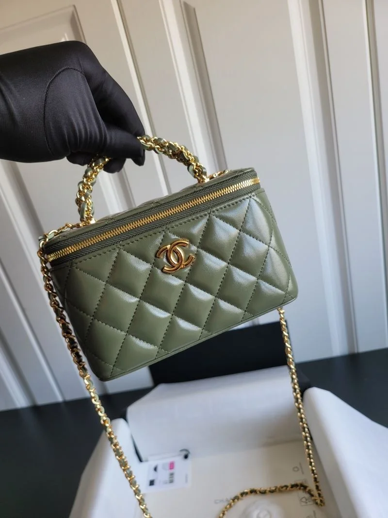 Chanel Cosmetic Bags Lightweight 55130